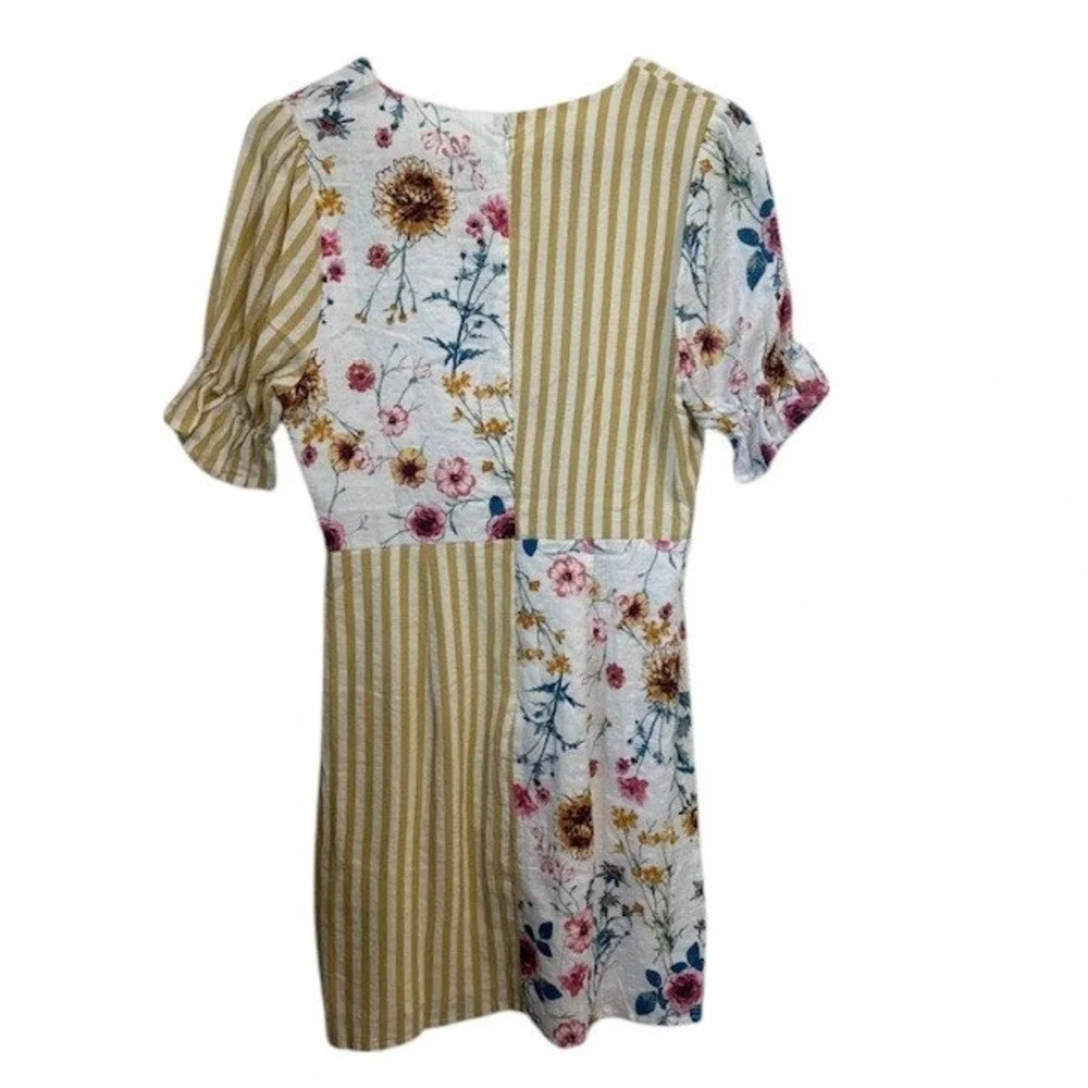 Entro Colorblock Floral Stripe‎ Mini Dress Button Front V Neck Short Sleeve Sz M